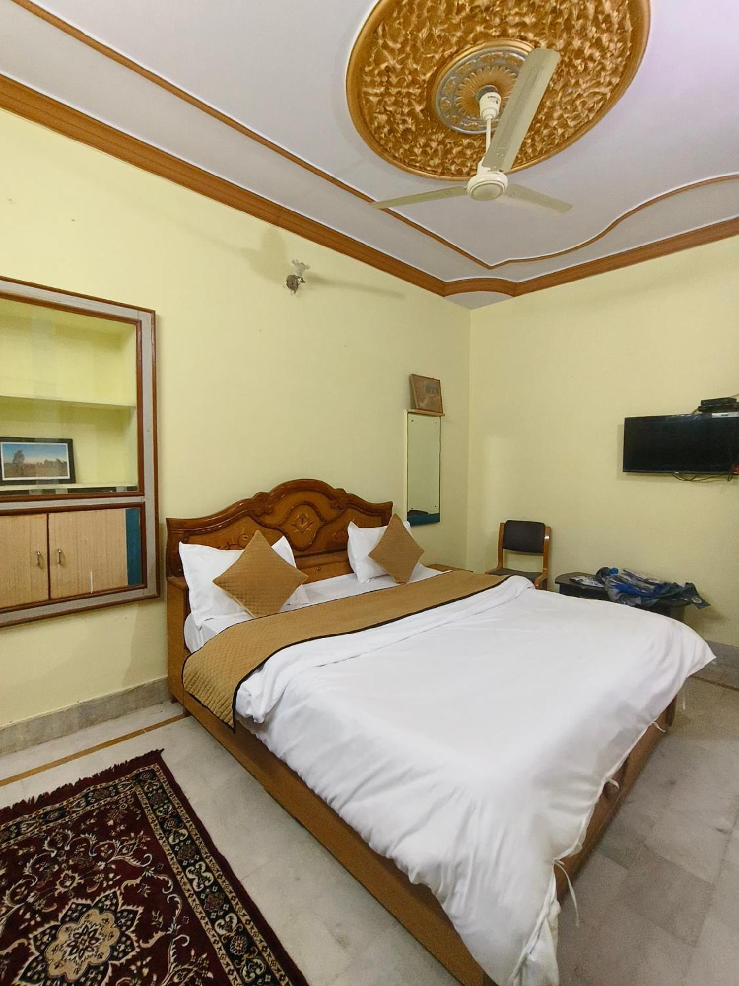 Hotel Navodaya جيلسامر المظهر الخارجي الصورة